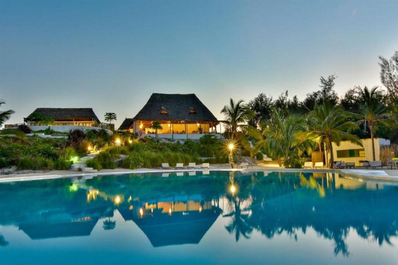 Zanbluu Beach Hotel Kiwengwa  Bagian luar foto