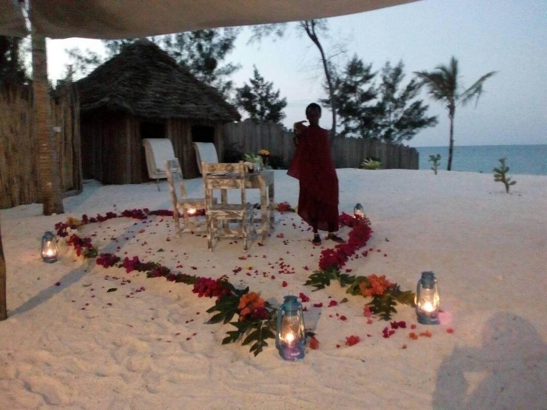 Zanbluu Beach Hotel Kiwengwa  Bagian luar foto