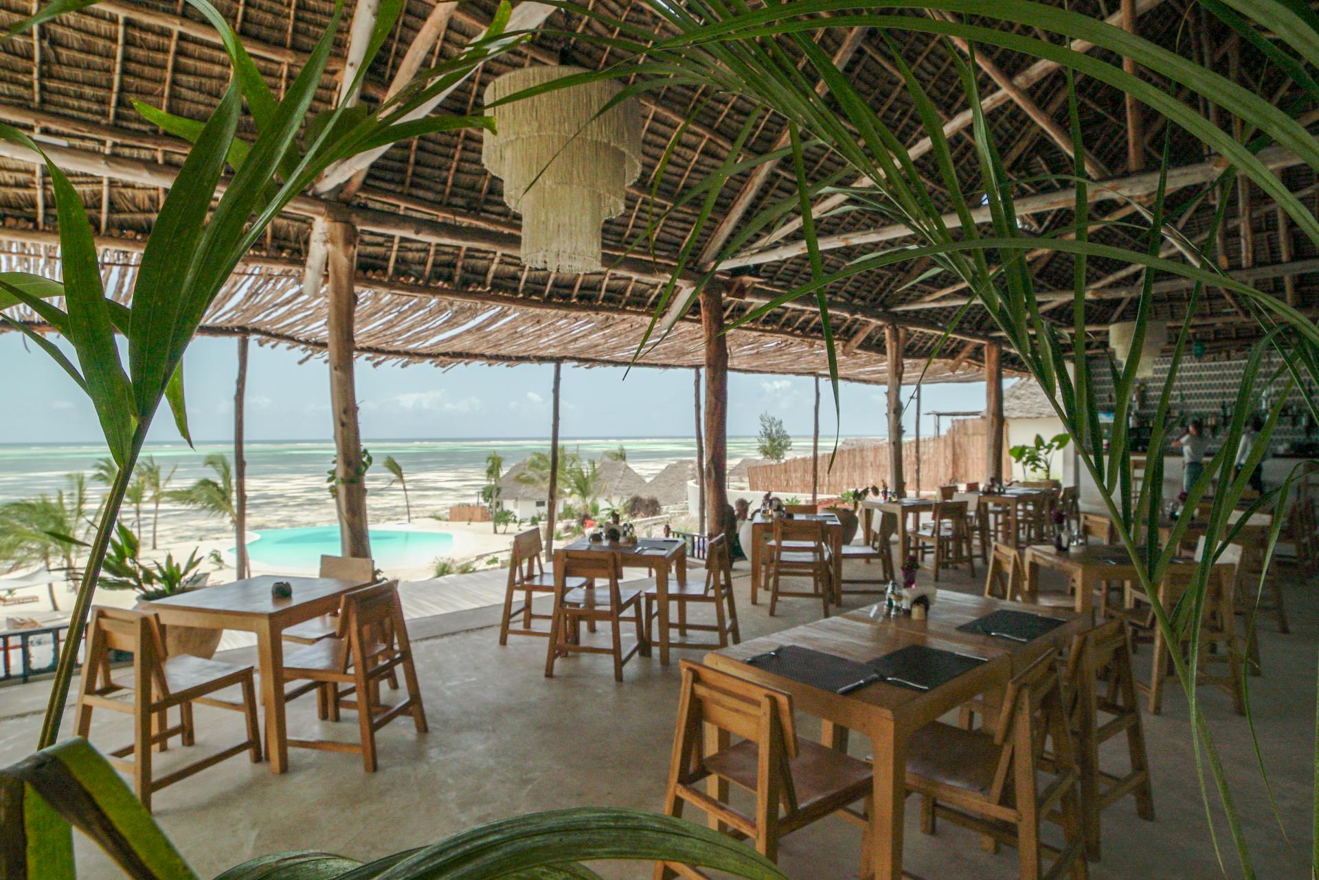 Zanbluu Beach Hotel Kiwengwa  Bagian luar foto