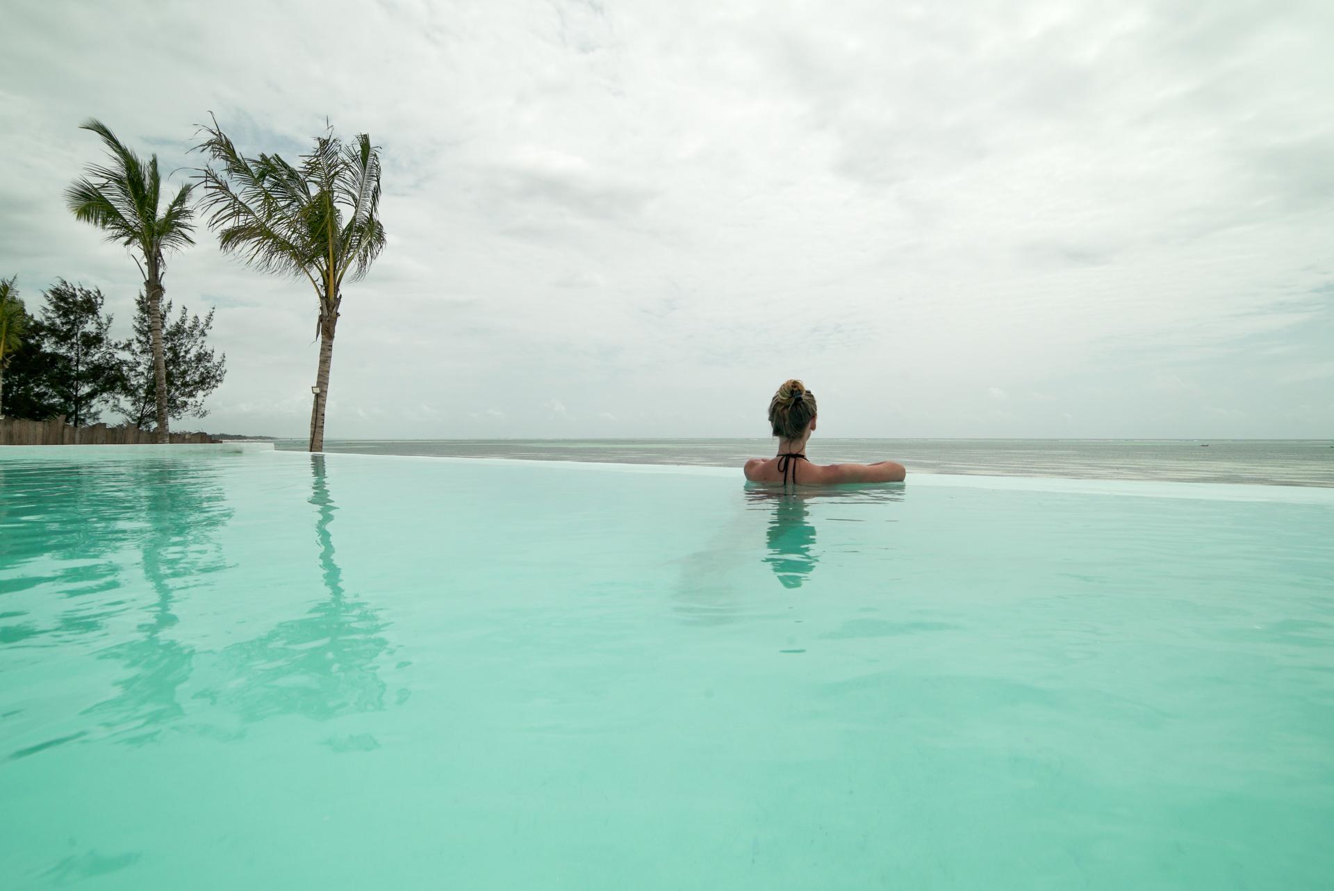 Zanbluu Beach Hotel Kiwengwa  Bagian luar foto